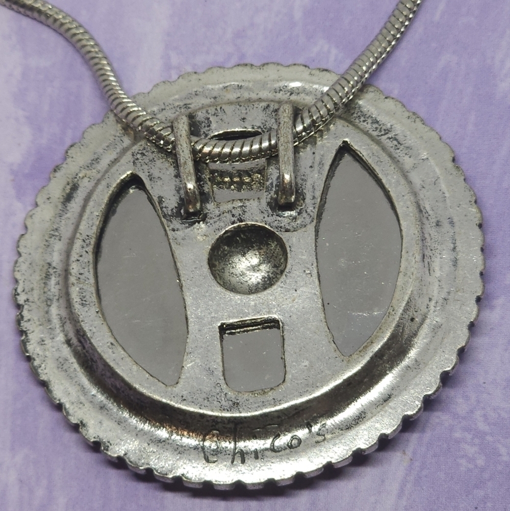 👍5 For $20 Chico's Silver Tone Textured Medallion Snake Chain Necklace - Picture 5 of 6